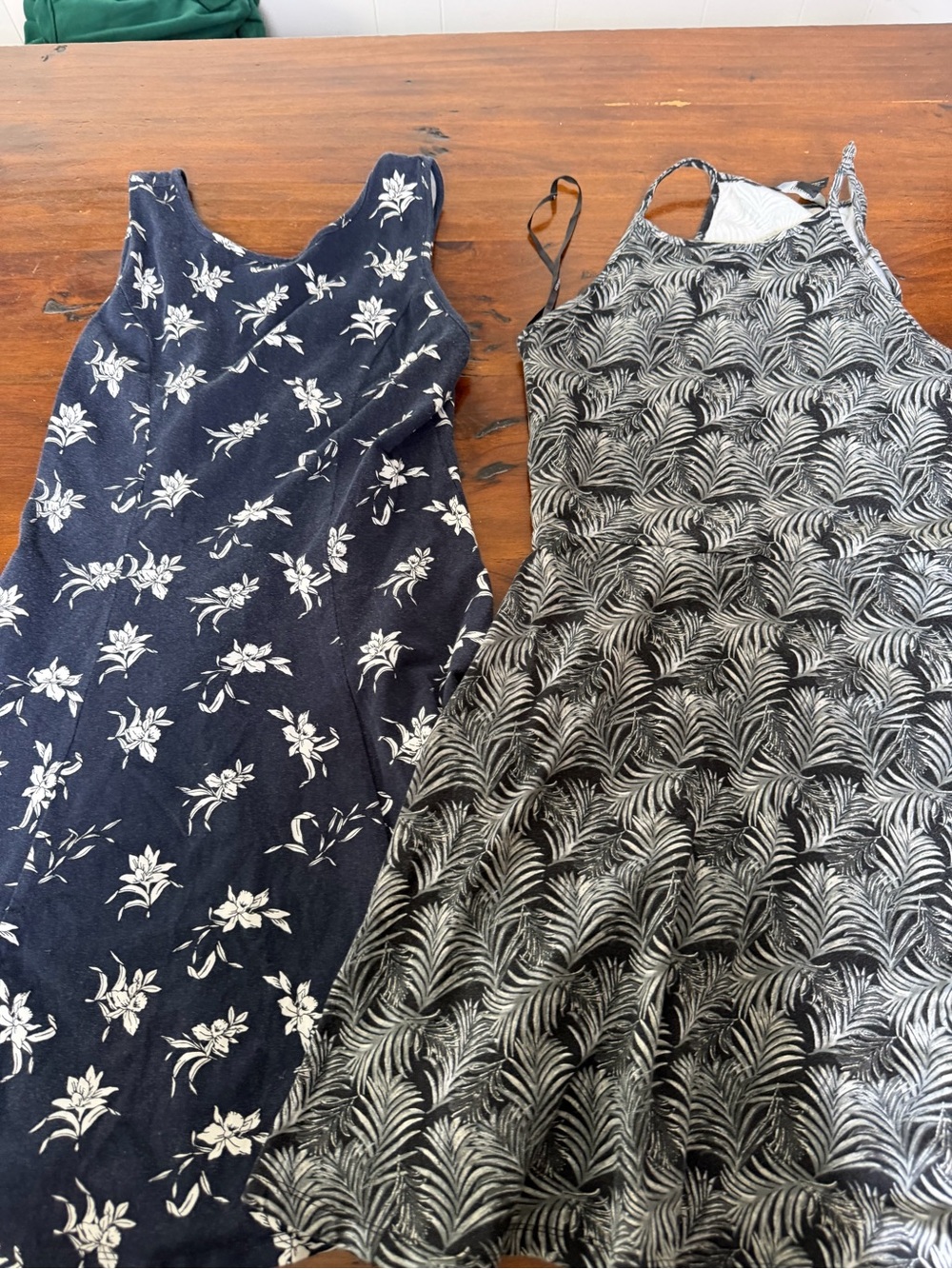 Forever 21 Black and White Palm-Print Tank Dress